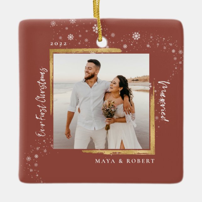 Gold Gerahmtes Foto Unser erstes Weihnachtsfest Ve Keramikornament (Vorderseite)
