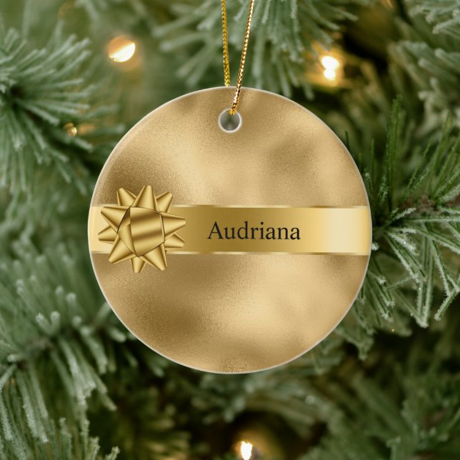 Gold Glam Ribbon und Bow Weihnachten Keramik Ornament (Baum)
