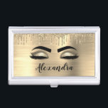 Gold Glitter Sparkle Eyelashes Monogram Name Visitenkarten Dose<br><div class="desc">Gold Imitats Foil Metallic Sparkle Glitzer gebürstete Metal Monogram Name and Initial Eyelashes (Lashes),  Eyelash Extensions und Eyes Business Card Holder. Das macht den perfekten 16 Geburtstag,  Hochzeit,  Brautparty,  Jubiläum,  Babydusche oder Junggeselinnen-Abschied Geschenk für jemanden,  der sein Zimmer im trendigen coolen Stil dekoriert.</div>