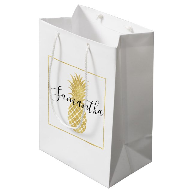 Gold Glitzy Pineaple Mittlere Geschenktüte (Vorderseite Schrägansicht)