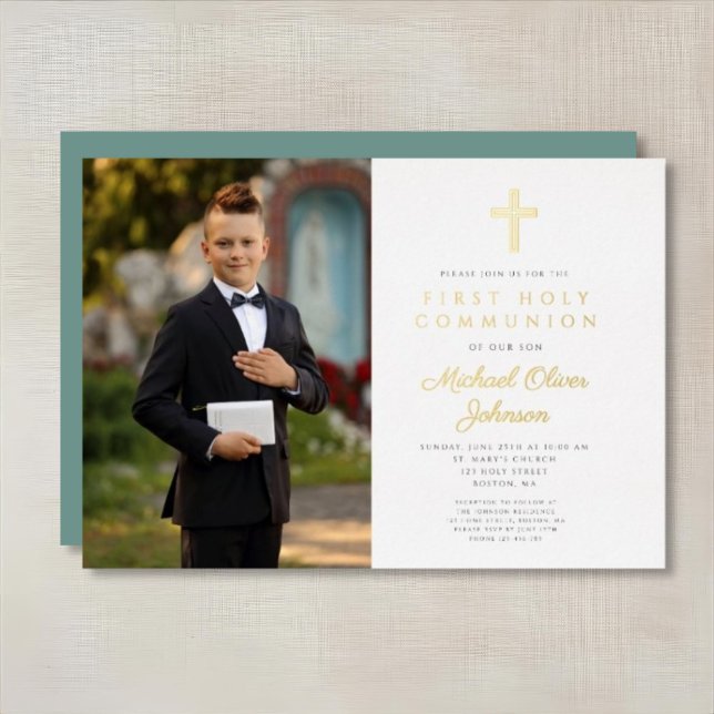 Gold Green Script Boy Foto Erste Kommune Folieneinladung (Gold Green Script Boy Photo First Communion Foil Invitation)
