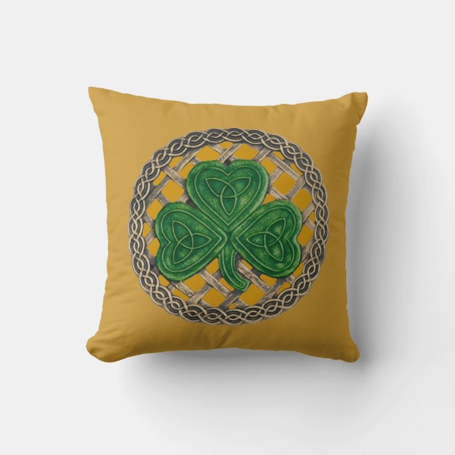 Gold Kleeblatt auf keltischen Knochen Reversible K Kissen (Vorderseite)