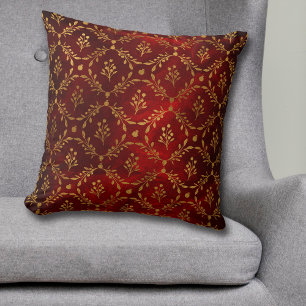 Gold Leaf Berry Frame Muster auf Burgund Red Glow Kissen