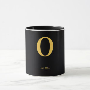 Gold Letter O Schwarze Tasse   Minimalistische Mon