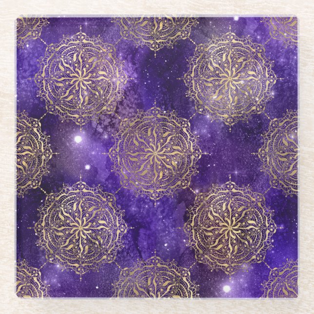 Gold & Lila Galaxy Dharma Mandala Muster Glasuntersetzer (Vorderseite)