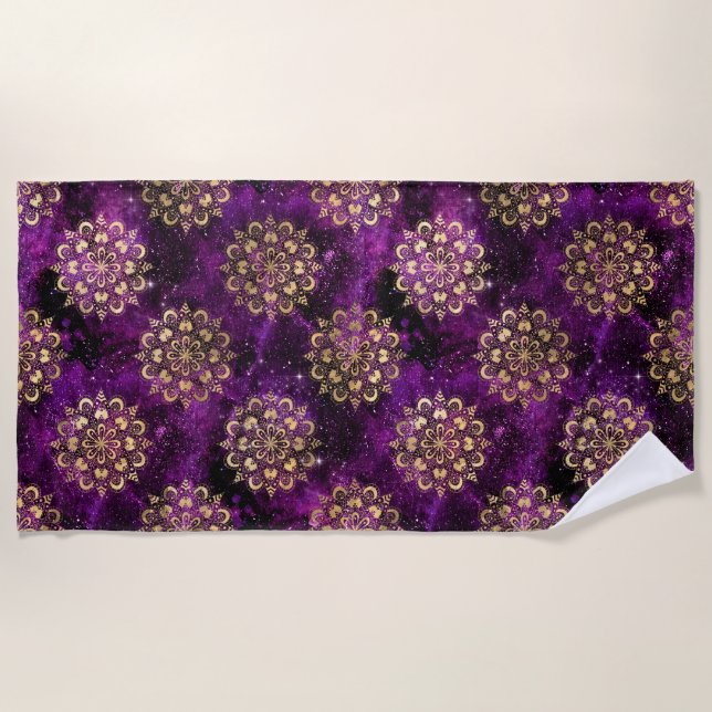 Gold & Lila Galaxy Dharma Mandala Muster Strandtuch (Vorderseite)