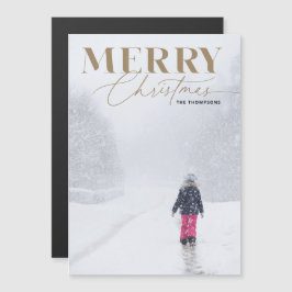 Gold Merry Script Serif Weihnachtsportrait Foto Magneteinladung