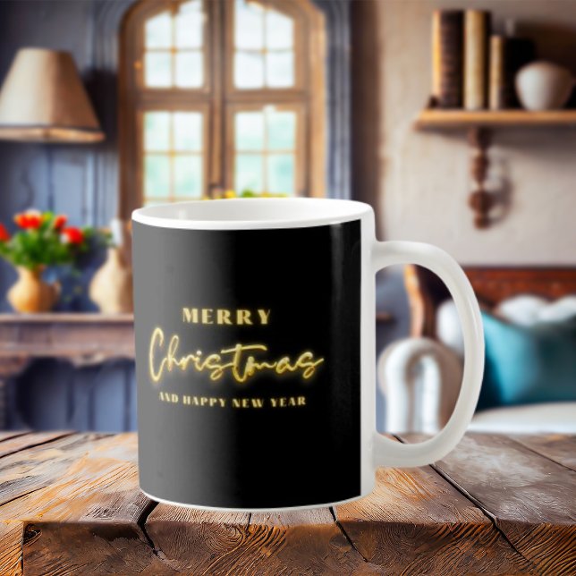 Gold Minimalistisch Frohe Weihnachtskaffee Tasse (Von Creator hochgeladen)