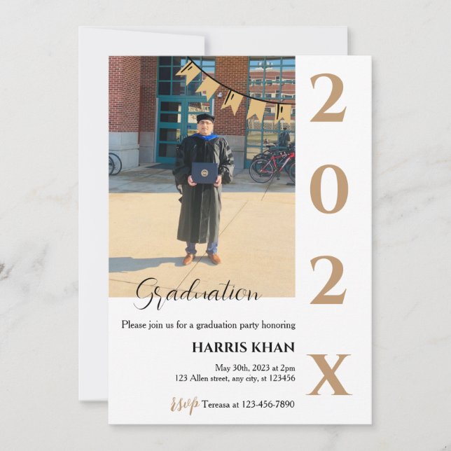 Gold Minimalistisch Graduation Party Einladung (Vorderseite)