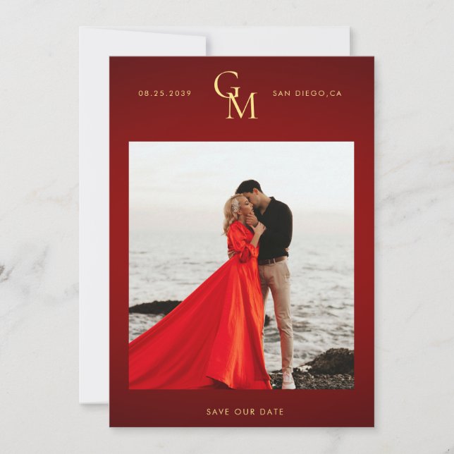 Gold Monogram Dark Red Moody Foto Passion Wedding Save The Date (Vorderseite)