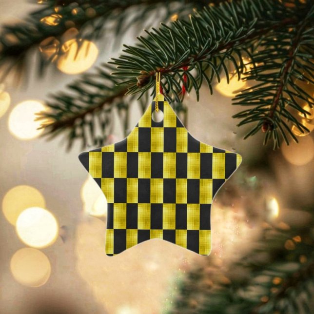 Gold-Paneled-Black-IV Keramik Ornament (Check out this Gold-Paneled Black-IV Ceramic Ornament with its checkerboard design!)