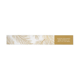 Gold Pinecones und Pine Needles Weihnachten