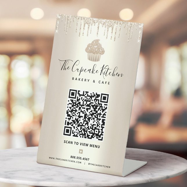 Gold QR Code Scan Menü Cupcake Glitzer Bäckerei Ca Sockelschild (Von Creator hochgeladen)