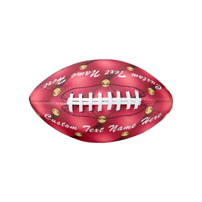 Gold Red Diamond Tufed Custom Text Football Gesche (Vorderseite)