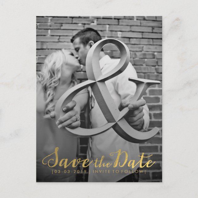 Gold Save the Date Typografie-Ankündigung Ankündigungspostkarte (Vorderseite)