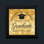 Gold Sparkle Graduate Custom Chic 2024 Graduation Erinnerungskiste<br><div class="desc">Elegant faux gold sparkle graduation gift box for a high school or college graduate with your custom school name and class in the center. Personalize this chic,  modern graduation present.</div>