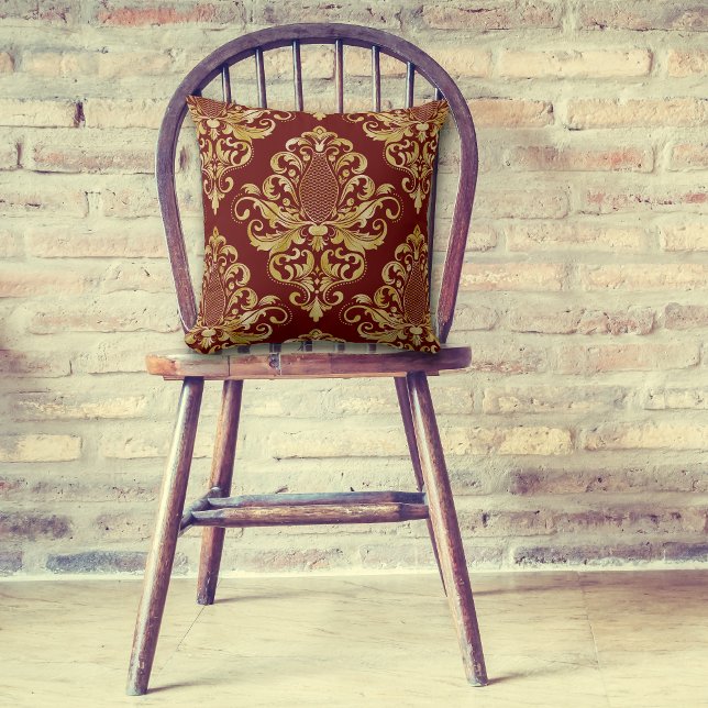 Gold Viktorianisch Damask Muster auf Maroon Red Kissen (Von Creator hochgeladen)