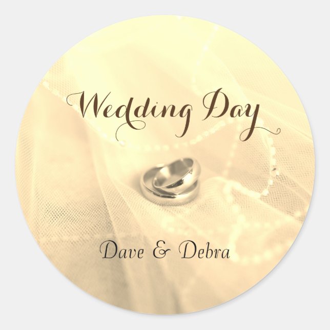 Gold Wedding Day mit Hochzeitsringen Klassische Ru Runder Aufkleber (Vorderseite)