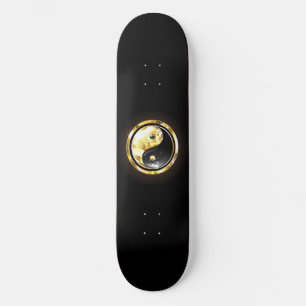 Gold Yin Yang auf schwarz Skateboard