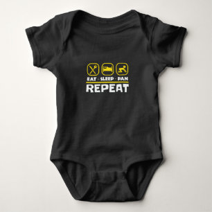 Gold zur Prospektion von East Sleep Pan Wiederholu Baby Strampler