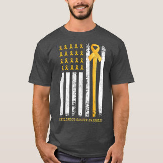 Goldband in einer Flagge Kindheitskrebs-Bewusstsei T-Shirt