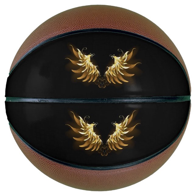 Golden Angel Wings auf schwarzem Hintergrund Basketball (Vorderseite)