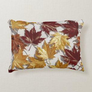 Golden Brown Maple Leaf Muster Dekokissen
