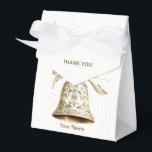 Golden Christmas Bell Shiny Stars Grüne Blätter Geschenkschachtel<br><div class="desc">Golden Christmas Bell Shiny Stars Grüne Blätter bevorzugen Boxen. Einzigartiges,  schönes,  stilvolles Design. Leicht personalisiert zu sein. Schriftart Stil,  Größe und Farben können geändert werden. Matching-Elemente verfügbar.</div>