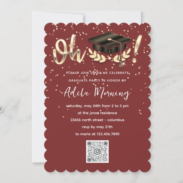 Golden Confetti Graduate Party QR Code Burgundy Einladung (Vorderseite)