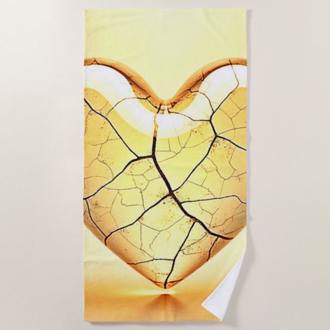 Golden Cracked Heart Art Strandtuch (Vorderseite)