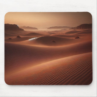 Golden Dunes – Serene Desert Landscape Mousepad