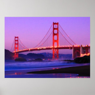 Golden Gate Bridge am Baker Beach am Sonntag Poster