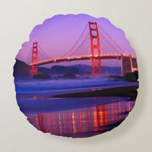 Golden gate bridge auf Bäcker-Strand am Rundes Kissen