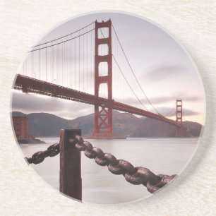 Golden gate bridge gegen Berge Getränkeuntersetzer