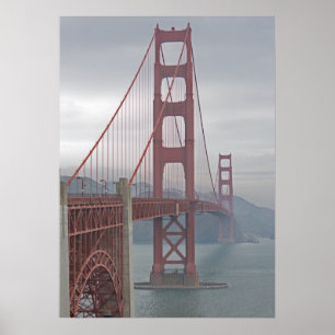 Golden Gate Bridge in Nebel. Poster