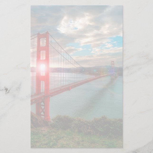 Golden Gate Bridge mit Sonnenschein durch. Briefpapier (Vorderseite)