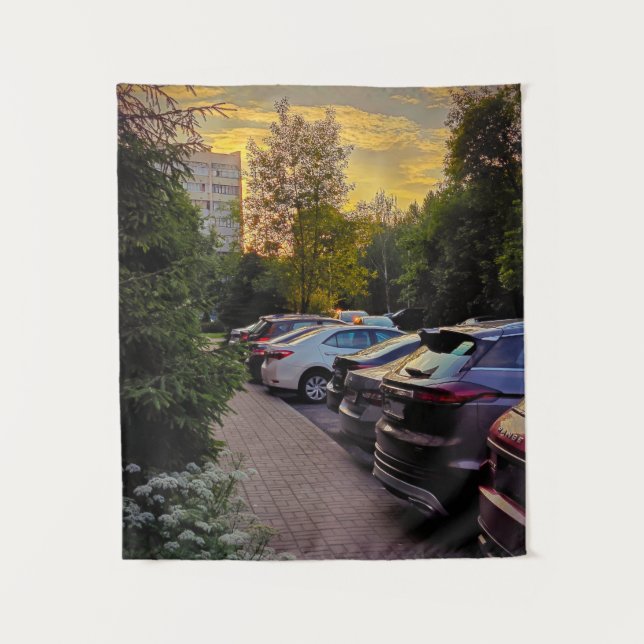 Golden Hour Parking Vista Tapestry - Anpassbar Wandteppich (Vorderseite)