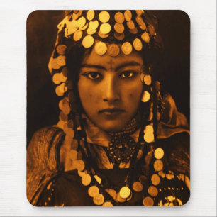 Golden Maghreb Ouled Naïl Berber Girl Female Frau Mousepad