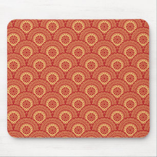 Golden Mandala Wellen im roten Hintergrund Mousepad