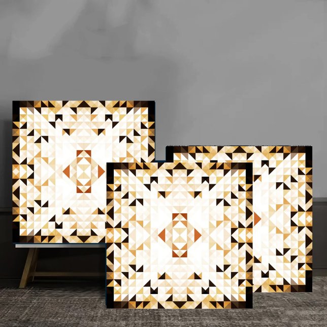 Golden Mosaic Geometric Abstract Fliese (Von Creator hochgeladen)