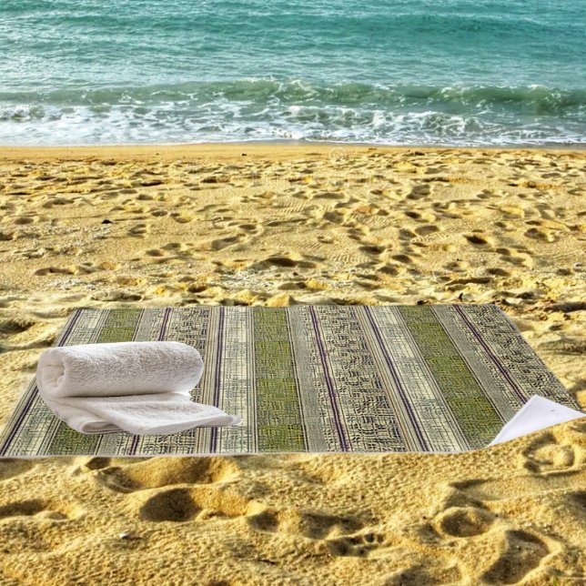 Golden Panes Strandtuch (Ornate, golden panes, and stripes, are hard to resist, in this design!)