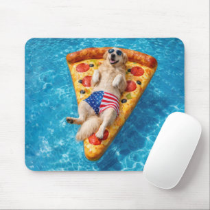 Golden Retriever auf einer Pizza-Luftmatratze Mousepad