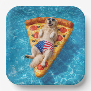Golden Retriever auf einer Pizza-Luftmatratze Pappteller