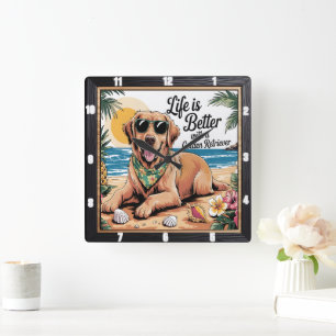 Golden Retriever Beach Life Quadratische Wanduhr