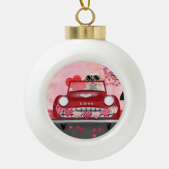 Golden Retriever Dog Car mit Herz Valentins Keramik Kugel-Ornament (Vorderseite)
