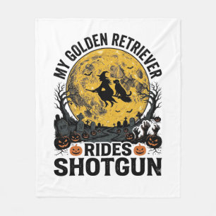Golden Retriever fährt mit Shotgun Halloween Hexen Fleecedecke
