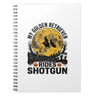 Golden Retriever fährt mit Shotgun Halloween Hexen Notizblock