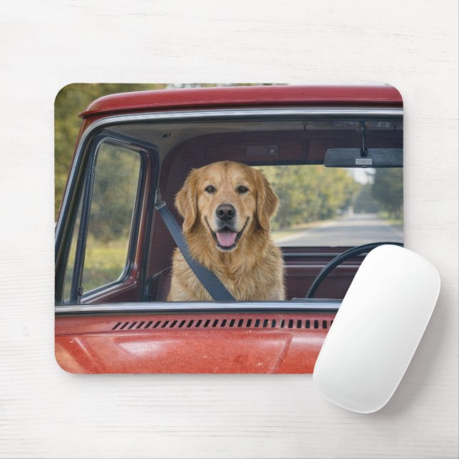 Golden Retriever mit Sicherheitsgurt Mousepad (Mit Mouse)