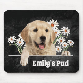 Golden Retriever und Daisies on Black Leather Mousepad