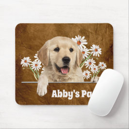 Golden Retriever und Daisies on Leather Mousepad